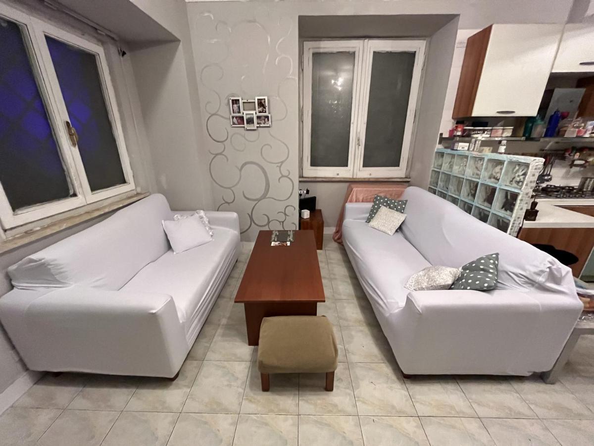 Affitto Due Camere, Due Bagni In Appartement *